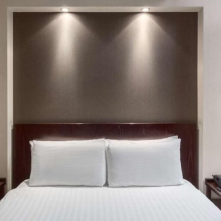 Nh London Kensington Otel Oda fotoğraf